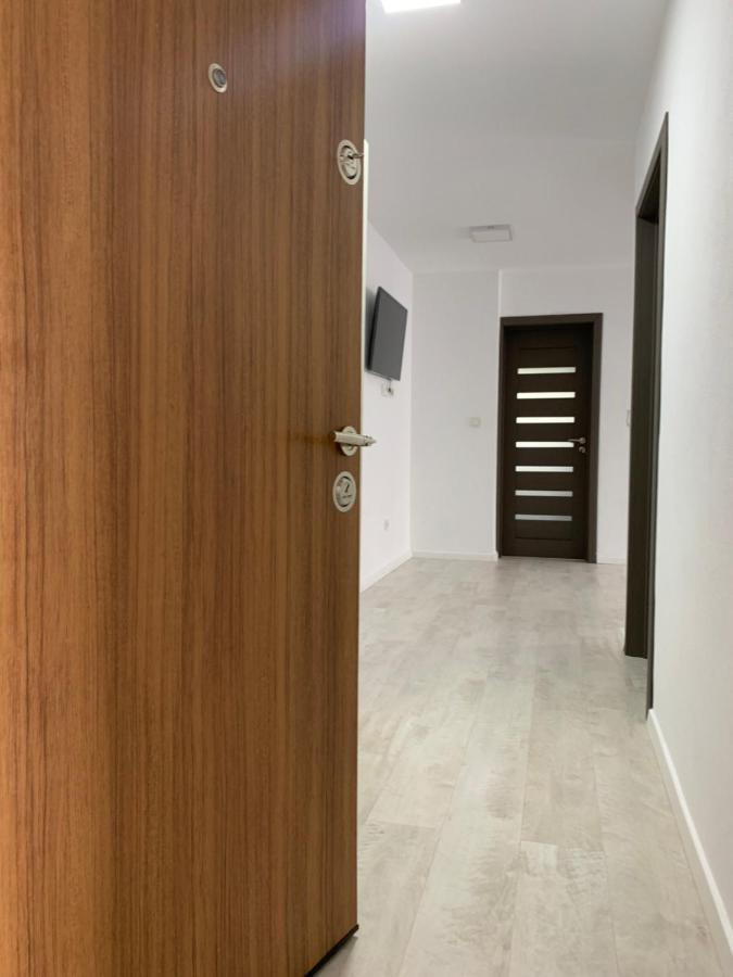 Wonderland Apartment Bistriţa Eksteriør bilde